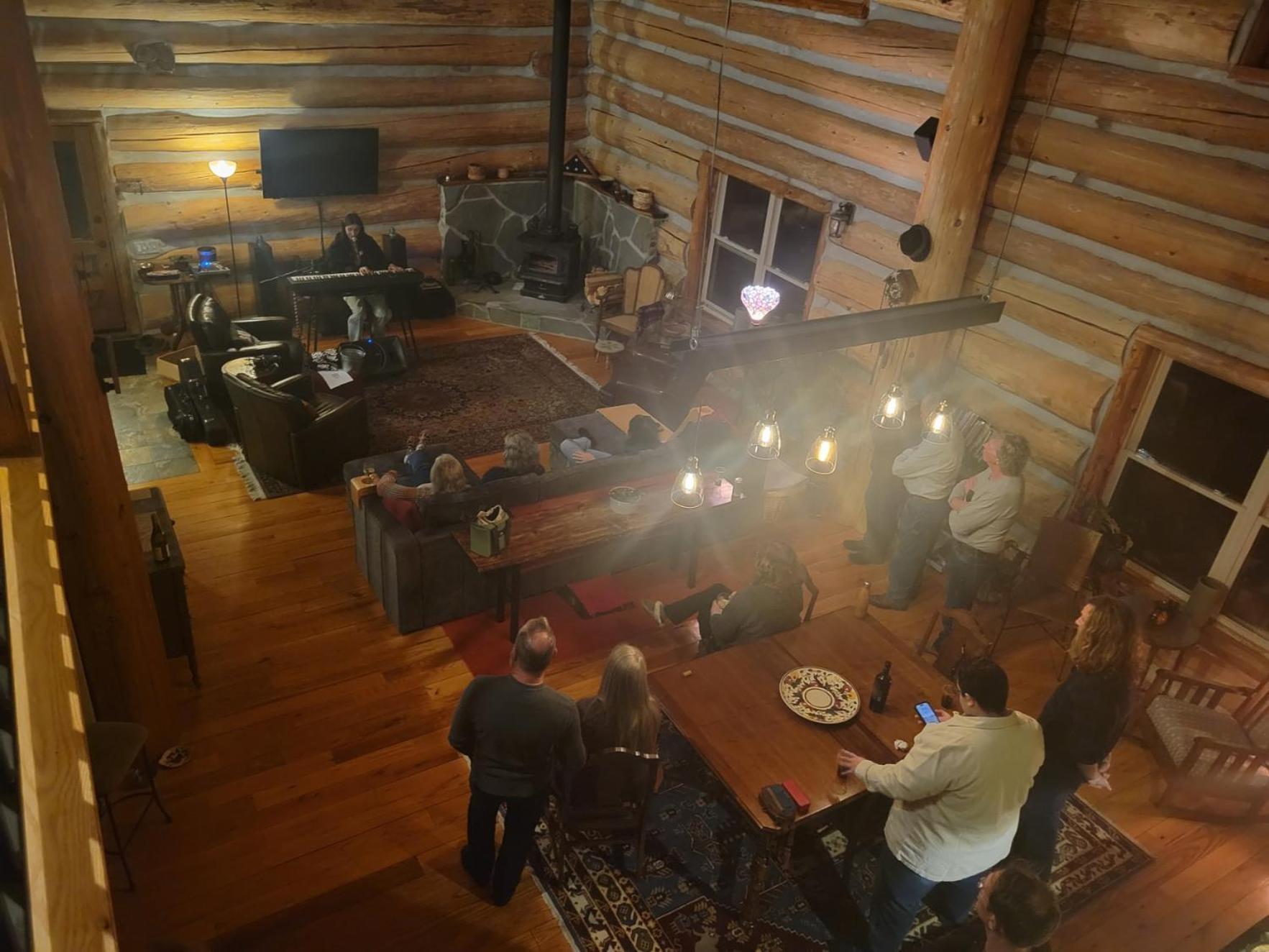 Firefly Creek Lodge Livonia Kültér fotó